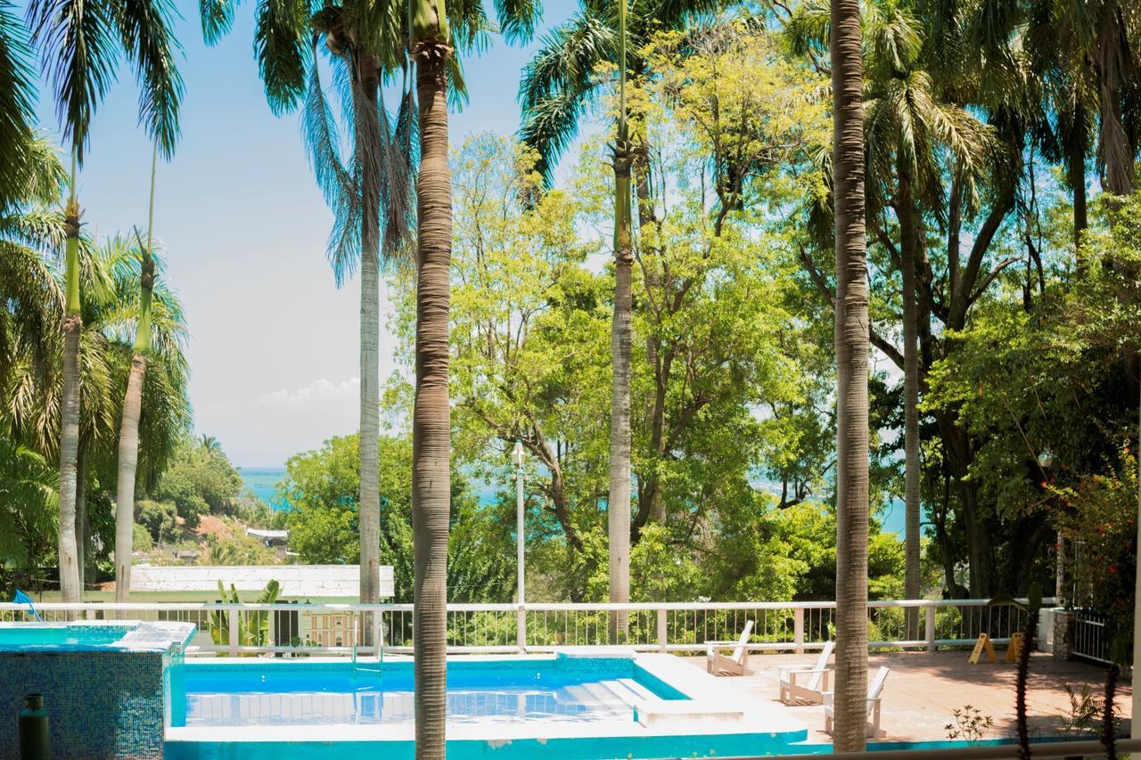 Le Grand Hotel Beck Cap-Haïtien エクステリア 写真